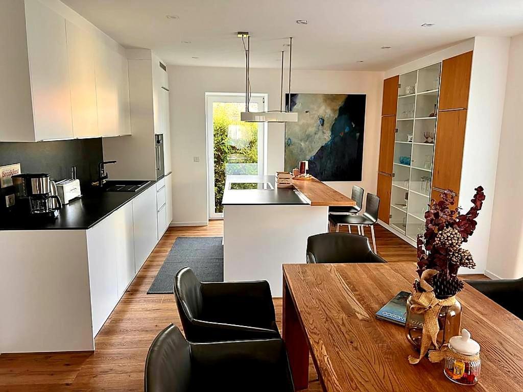 Apartments Bei Playmobil Eg,130M2,Grosse Terassen,24H Self Check-In, Free Parking Цирндорф Екстер'єр фото